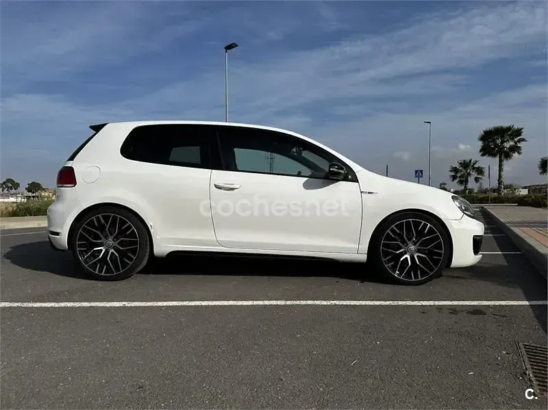 Usado VW Golf VI GTI 210 CV (154 kW) 2010 Blanco Utilitario