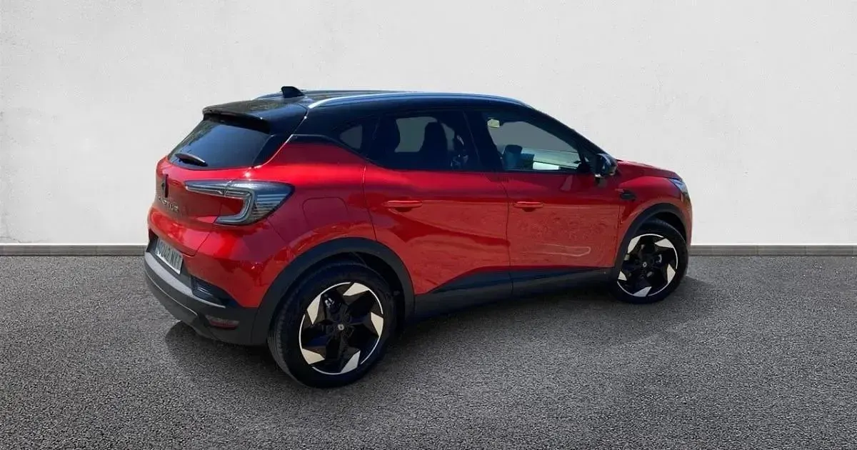 Usado Renault Captur Techno 100 CV (73 kW) 2025 SUV