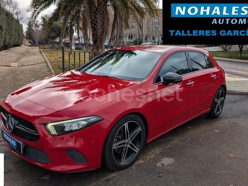 Usado Mercedes A180 116 CV (85 kW) 2018 Rojo Berlina