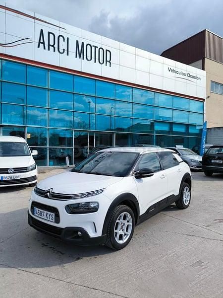 Usado Citroën C4 Cactus Feel 102 CV (75 kW) 2019 Blanco Utilitario