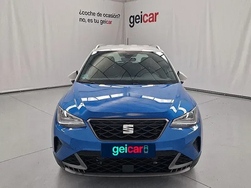 Usado Seat Arona FR 115 CV (84 kW) 2024 Azul SUV