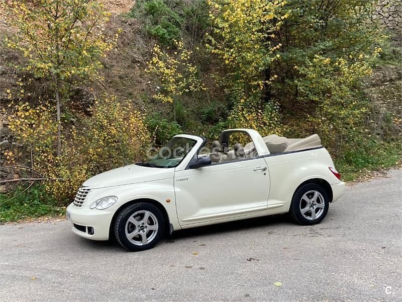 Usado Chrysler PT Cruiser Limited 143 CV (105 kW) 2007 Beige Descapotable