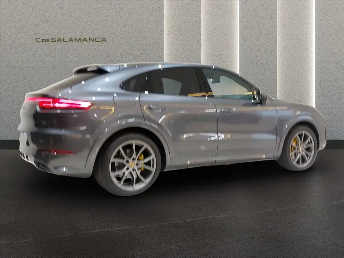 Usado Porsche Cayenne S 340 CV (250 kW) 2023 Gris metalizado SUV