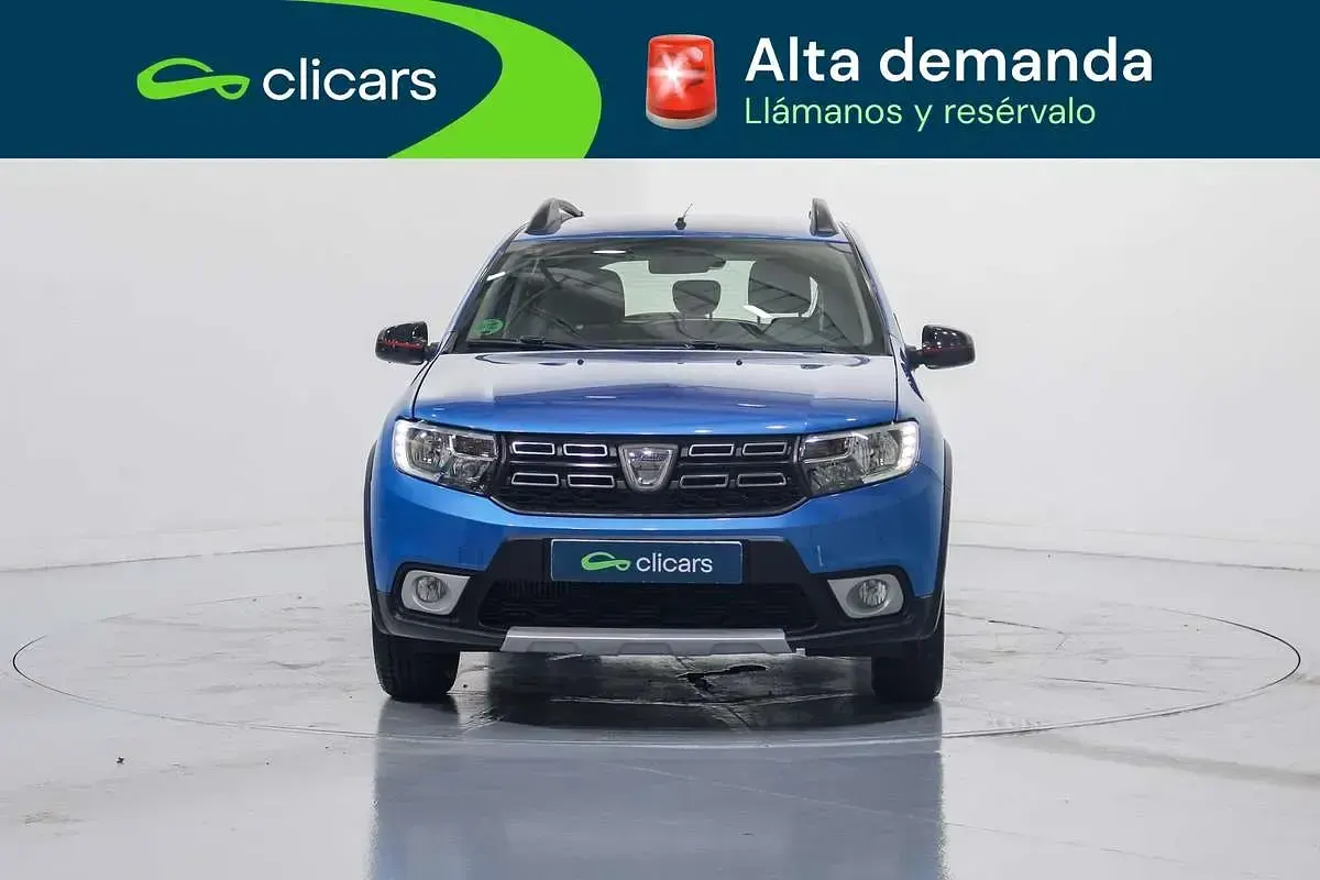 Usado Dacia Sandero 90 CV (66 kW) 2019 Azul Utilitario