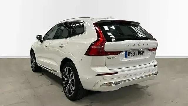 Usado Volvo XC60 Ultimate 350 CV (257 kW) 2023 Blanco SUV