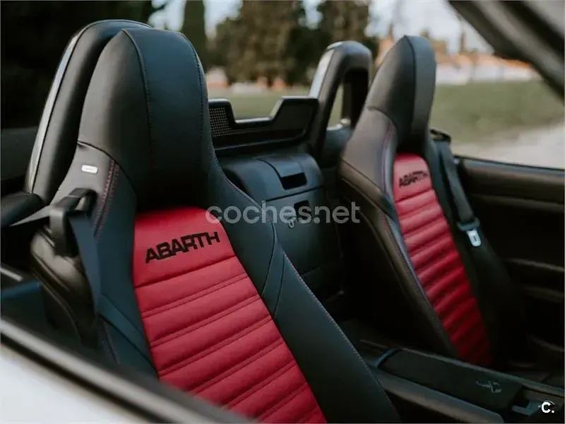 Usado Abarth 124 Spider Turismo 170 CV (125 kW) 2019 Blanco Descapotable