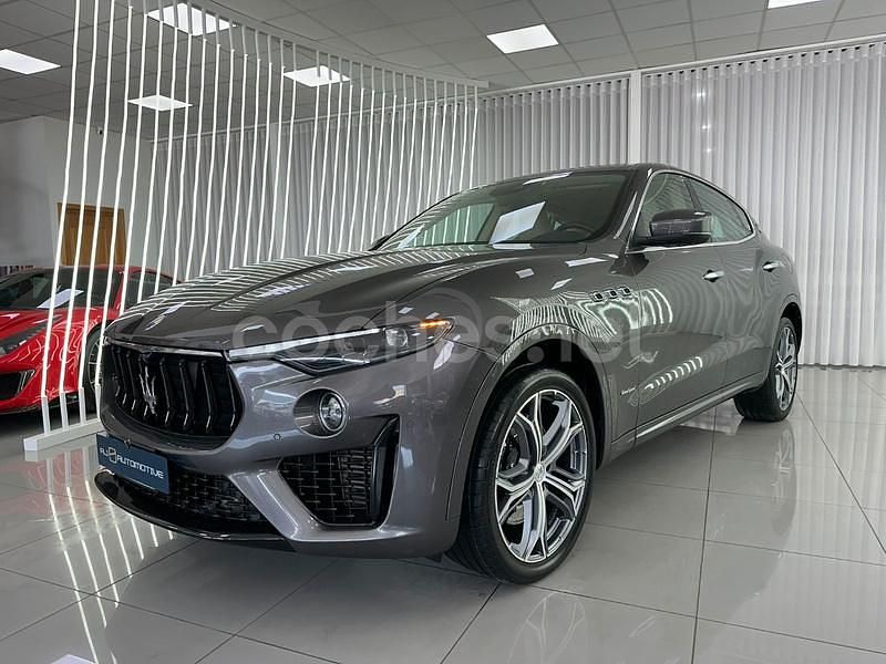 Gris / plata Usado 2020 Maserati Levante SUV | 47.990 € (Super precio) - Imagen 1/4