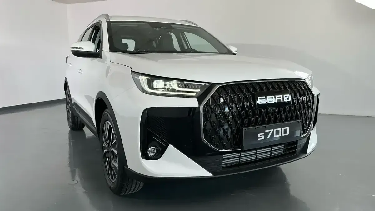 Nuevo Ebro s700 146 CV (107 kW) 2025 Blanco SUV