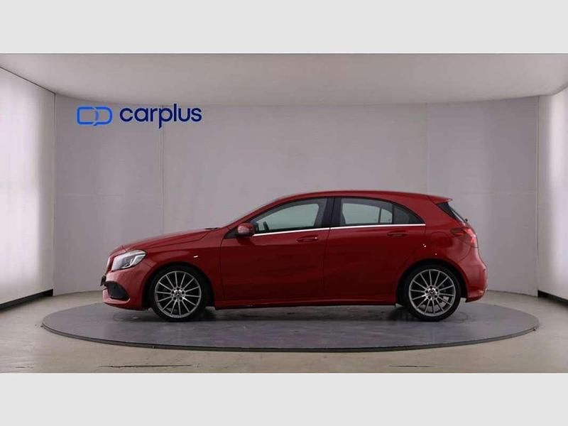 Usado Mercedes A200 136 CV (100 kW) 2018 Rojo Berlina