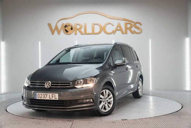 Gris Usado 2020 VW Touran Advance Monovolumen | 22.875 € (Caro) - Imagen 1/4