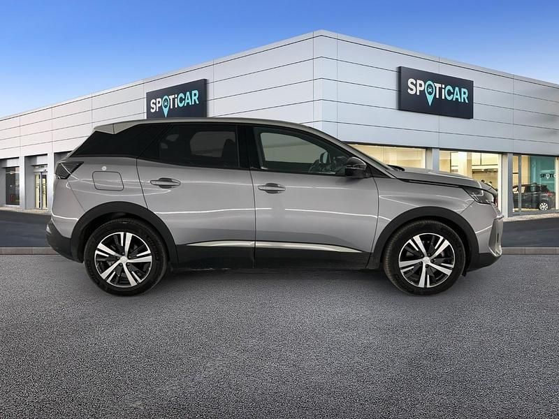 Usado Peugeot 3008 Allure 180 CV (132 kW) 2024 Gris SUV