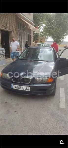 Usado BMW 318 118 CV (86 kW) 2000 Azul Berlina