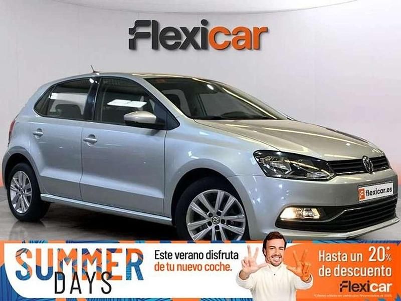 Gris Usado 2025 VW Polo Cross Utilitario | 9990 € - Imagen 1/4