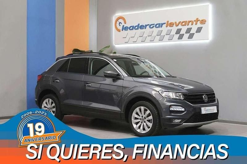 Gris Usado 2021 VW T-Roc Advance SUV | 21.900 € (Buen precio) - Imagen 1/4