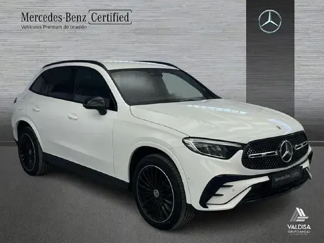 Usado Mercedes GLC300e 333 CV (244 kW) 2026 Blanco polar SUV