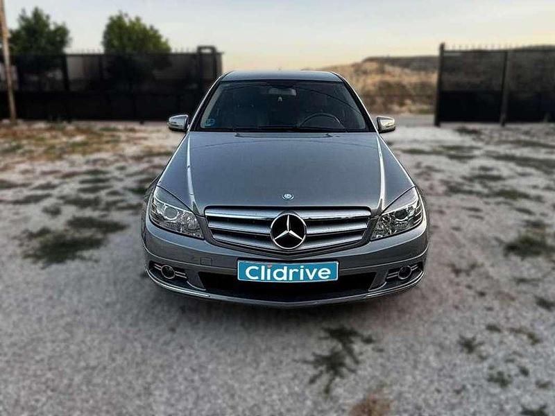 Usado Mercedes C180 156 CV (114 kW) 2010 Gris Berlina