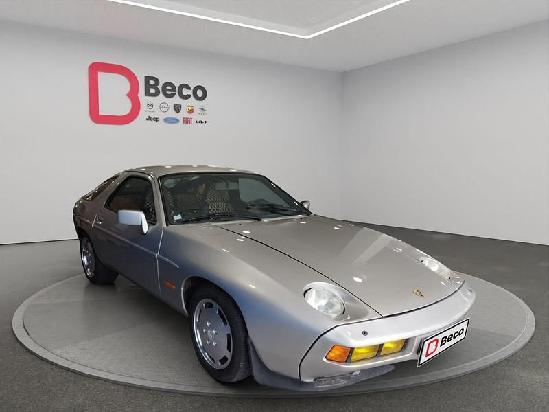 Usado Porsche 928 300 CV (220 kW) 1983 Gris Coupe