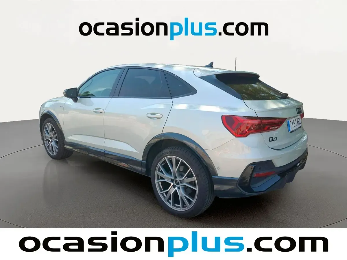 Usado Audi Q3 Sportback 150 CV (110 kW) 2022 Gris plata SUV