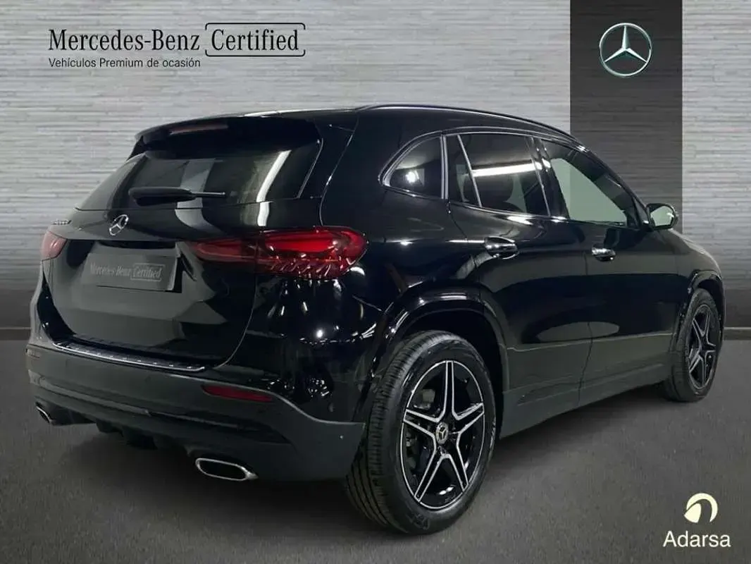 Usado Mercedes GLA200 AMG line 150 CV (110 kW) 2024 SUV