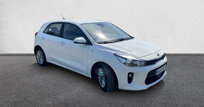 Usado Kia Rio 84 CV (61 kW) 2018
