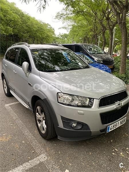 Usado Chevrolet Captiva LT 163 CV (119 kW) 2013 Gris / plata SUV