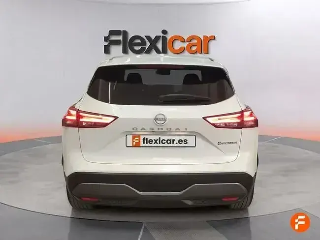 Usado Nissan Qashqai N-Connecta 140 CV (102 kW) 2023 Blanco SUV
