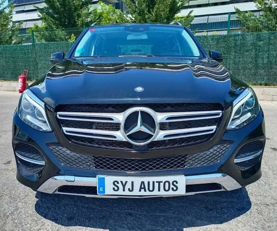 Usado Mercedes GLE500 449 CV (330 kW) 2016 Negro SUV
