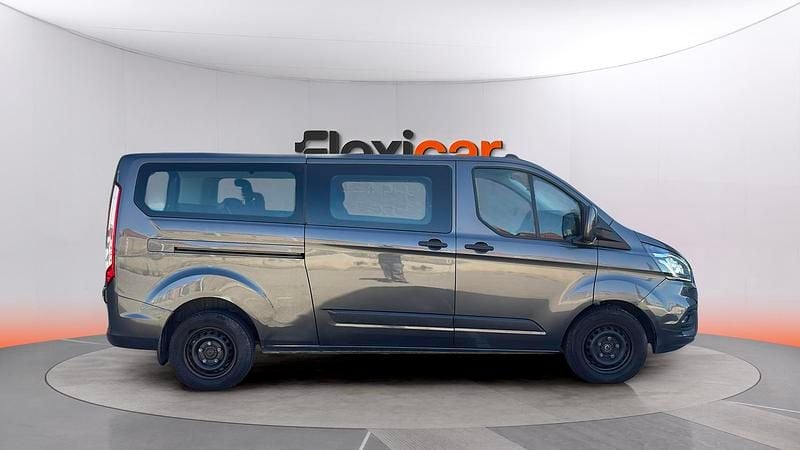 Usado Ford Transit Custom Trend 130 CV (95 kW) 2023 Gris Familiar