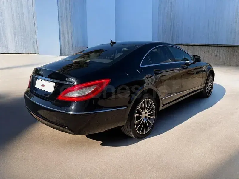 Usado Mercedes CLS350 265 CV (194 kW) 2011 Negro Coupe