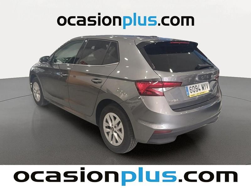 Usado Skoda Fabia Selection 95 CV (69 kW) 2025 Gris Utilitario