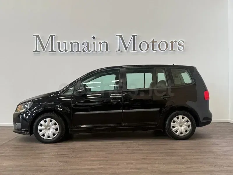 Usado VW Touran Edition 115 CV (84 kW) 2016 Negro Monovolumen