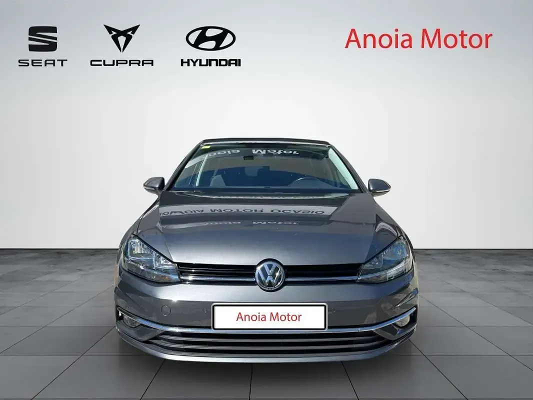 Usado VW Golf VII Advance 150 CV (110 kW) 2020 Gris Utilitario