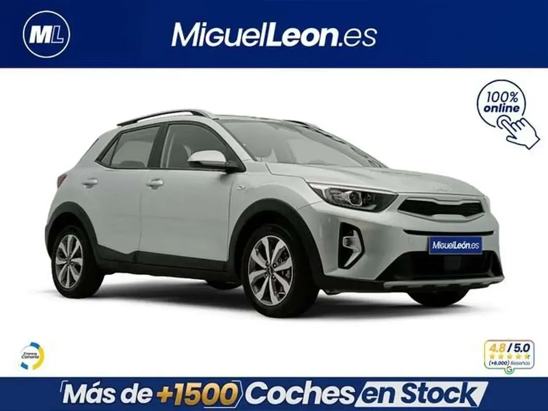 Usado Kia Stonic 101 CV (74 kW) 2025 Gris SUV