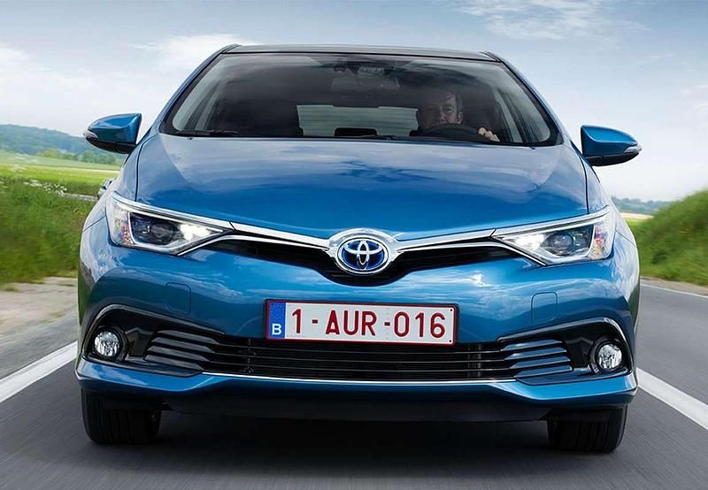 Blanco Usado 2016 Toyota Auris Hybrid Advance Utilitario | 12.790 € (Precio justo) - Imagen 1/4