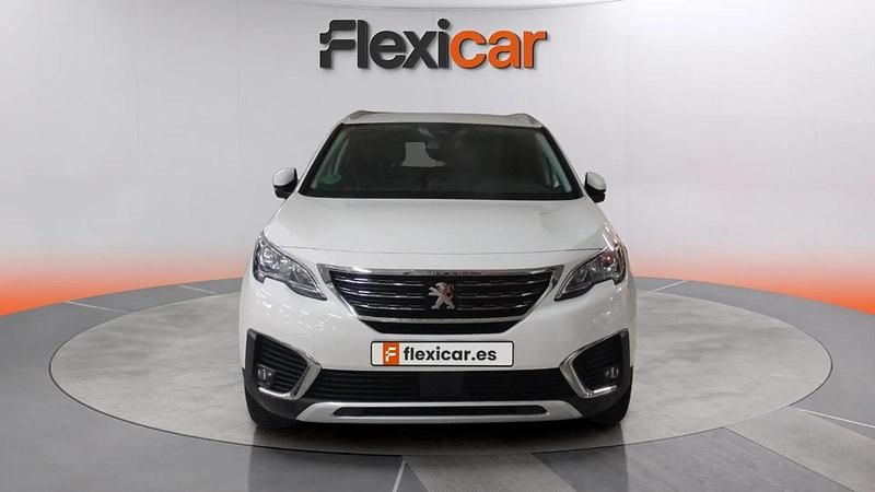 Usado Peugeot 5008 Style 131 CV (96 kW) 2017 Blanco Monovolumen