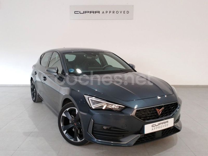 Gris / plata Usado 2024 Cupra Leon Berlina | 27.990 € (Buen precio) - Imagen 1/4