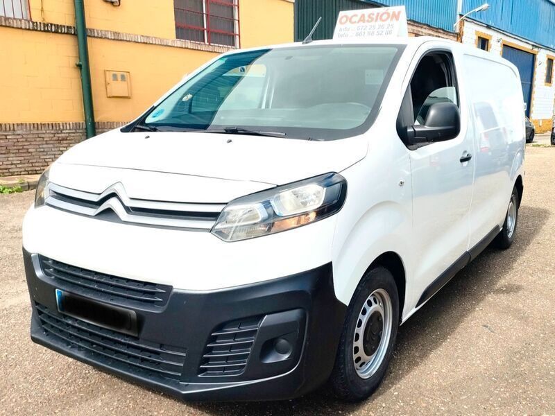 Usado Citroën Jumpy 118 CV (86 kW) 2022 Blanco Monovolumen