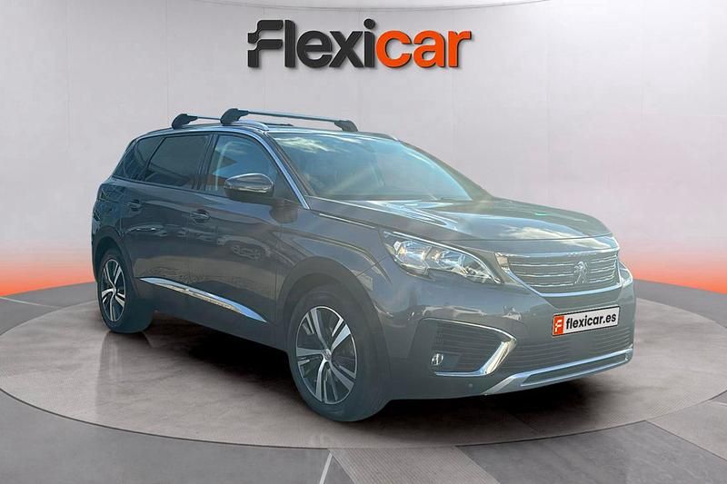 Usado Peugeot 5008 Allure 165 CV (121 kW) 2018 Gris Monovolumen