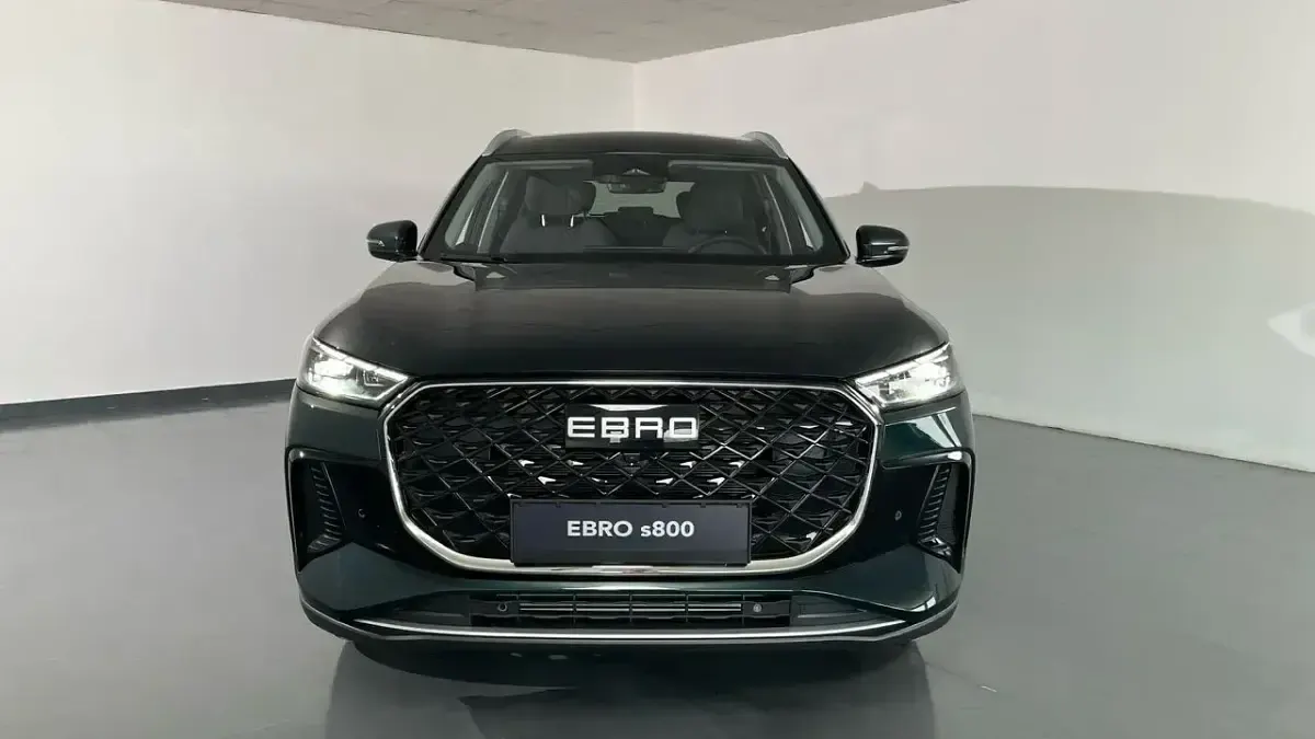Nuevo Ebro s800 146 CV (107 kW) 2025 Verde SUV