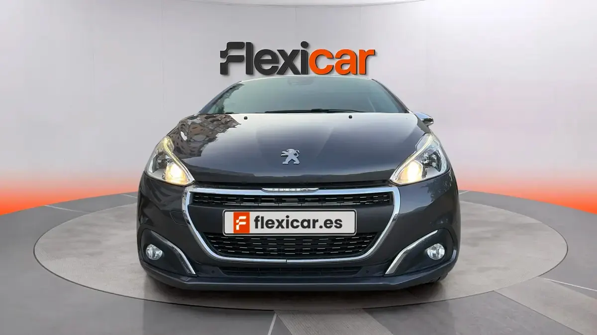 Usado Peugeot 208 S 83 CV (61 kW) 2019 Gris Utilitario