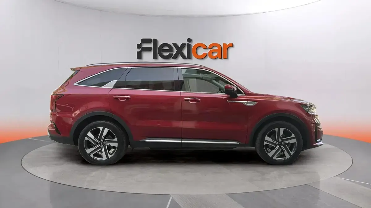 Usado Kia Sorento Plus 230 CV (169 kW) 2023 Rojo SUV