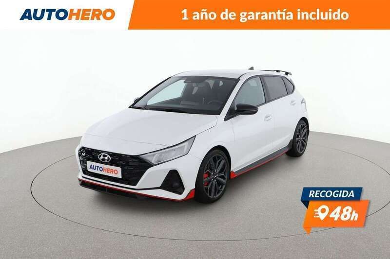 Blanco Usado 2023 Hyundai i20 Berlina | 25.332 € (Buen precio) - Imagen 1/3
