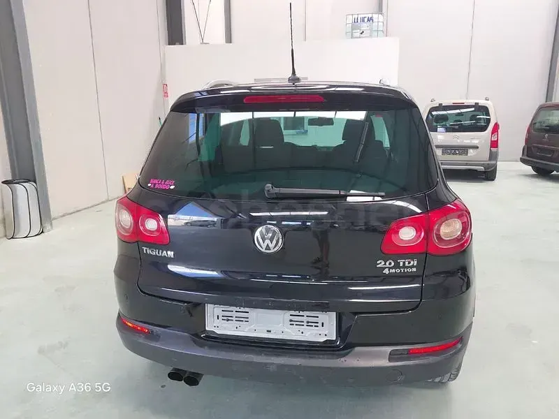 Usado VW Tiguan 140 CV (102 kW) 2011 Negro SUV