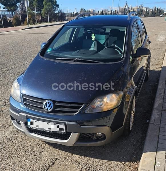 Azul Usado 2008 VW Golf Plus Cross Monovolumen | 5500 € (Super precio) - Imagen 1/4