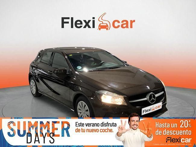 Marrón Usado 2017 Mercedes A180 Berlina | 15.990 € (Buen precio) - Imagen 1/4