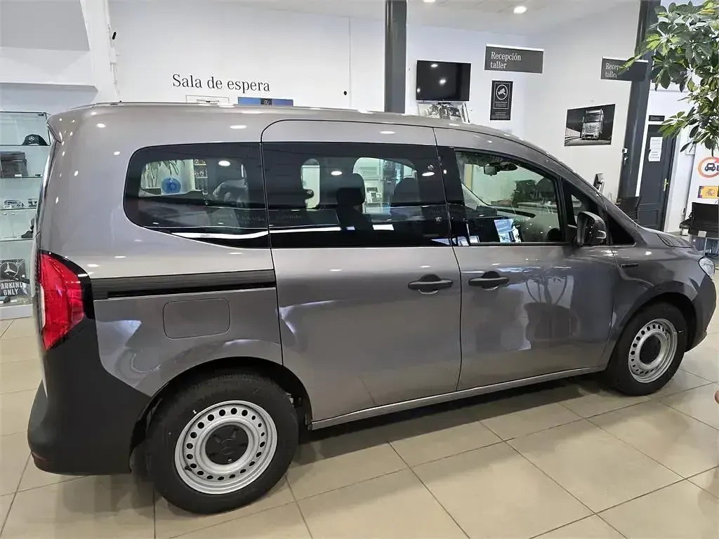 Uusi Mercedes eCitan 89 kW (122 HP) 2025 Harmaa Farmari