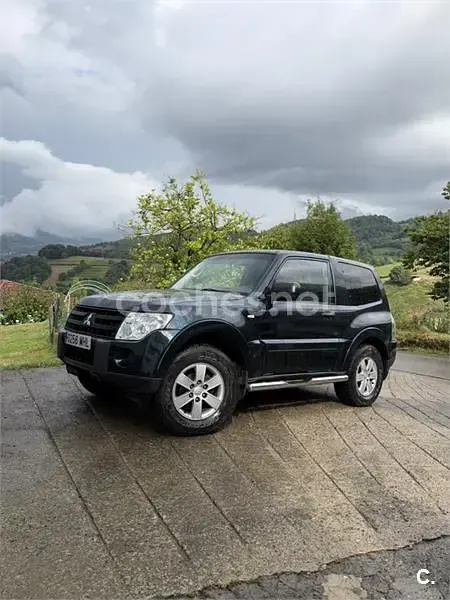 Usado Mitsubishi Montero Intense 160 CV (117 kW) 2007 Verde SUV