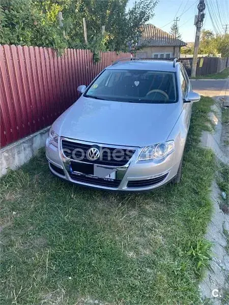 Usado VW Passat Edition 110 CV (80 kW) 2010 Gris / plata Familiar