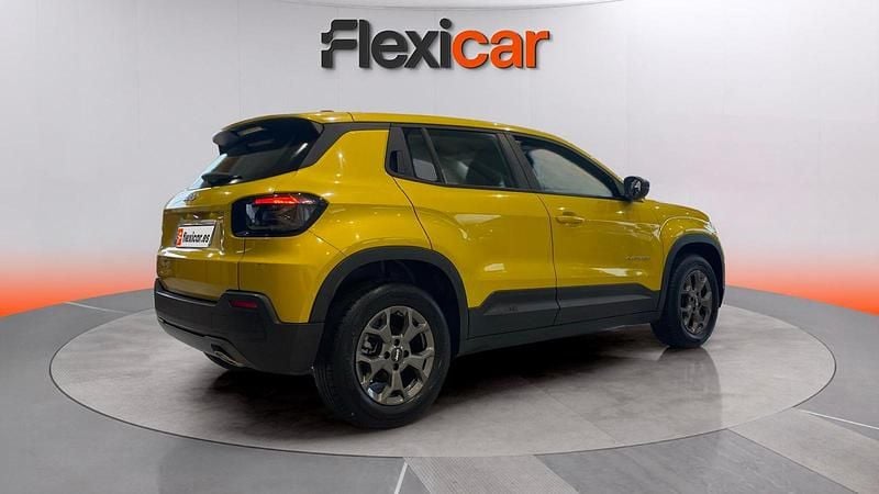Begagnad Jeep Avenger Longitude 101 HK (74 kW) 2023 Gul SUV