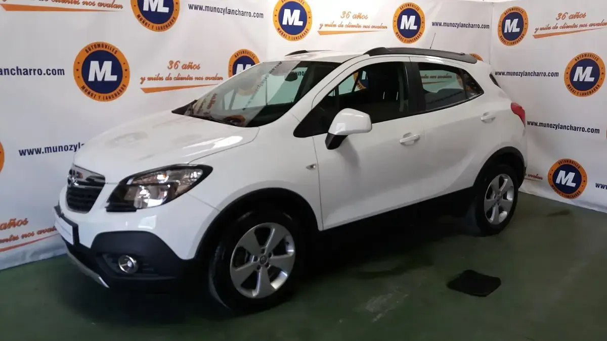 Usado Opel Mokka Selective 136 CV (100 kW) 2015 Blanco SUV